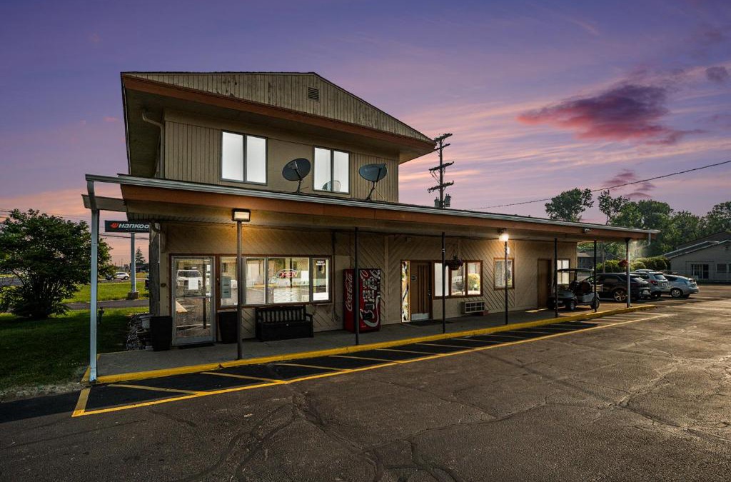 South Haven Hotel | Great Lakes Inn & Suites