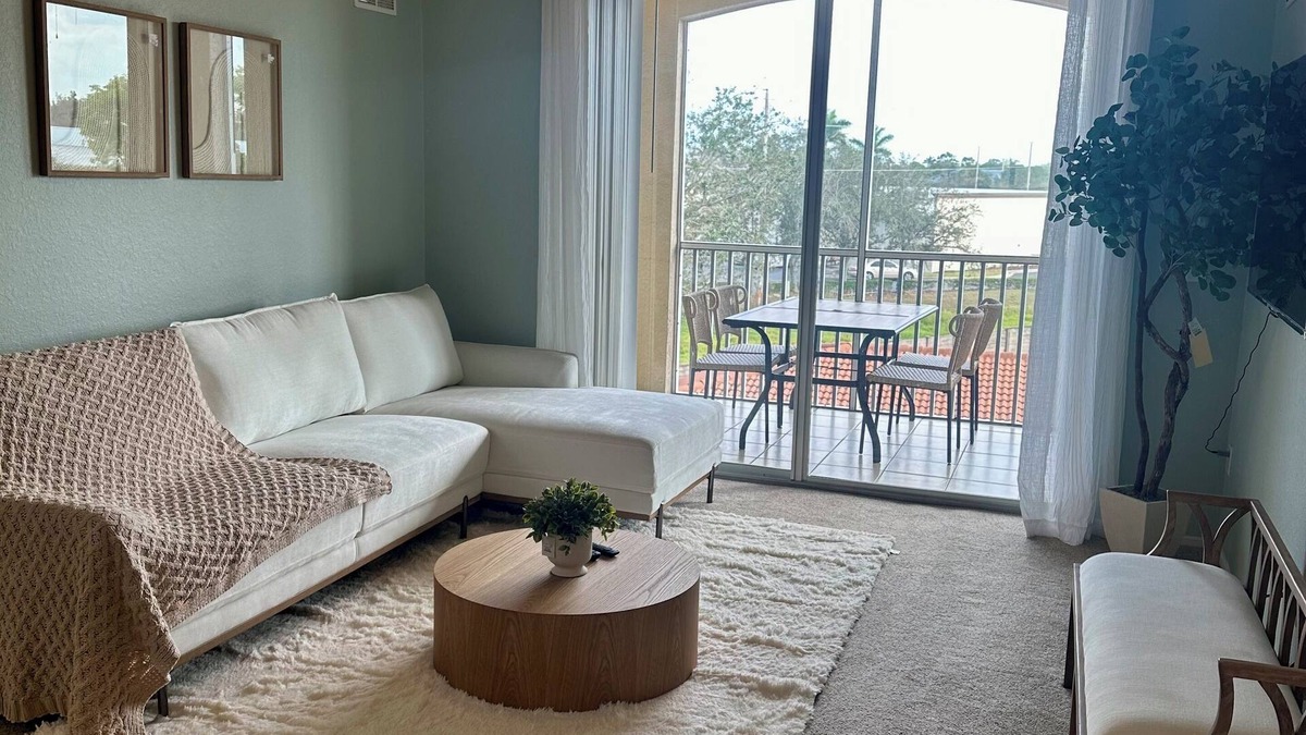 McGregor Apartment | Great Location - 2 Bed 2 Bath - 15 mins from Beach - New Furnitures