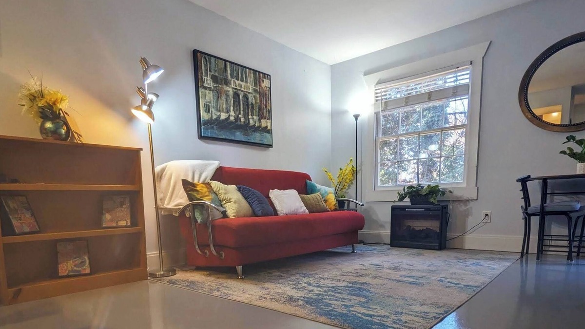 Charlotte Condo | Great location by Bojangles Coliseum 2 bed/parking