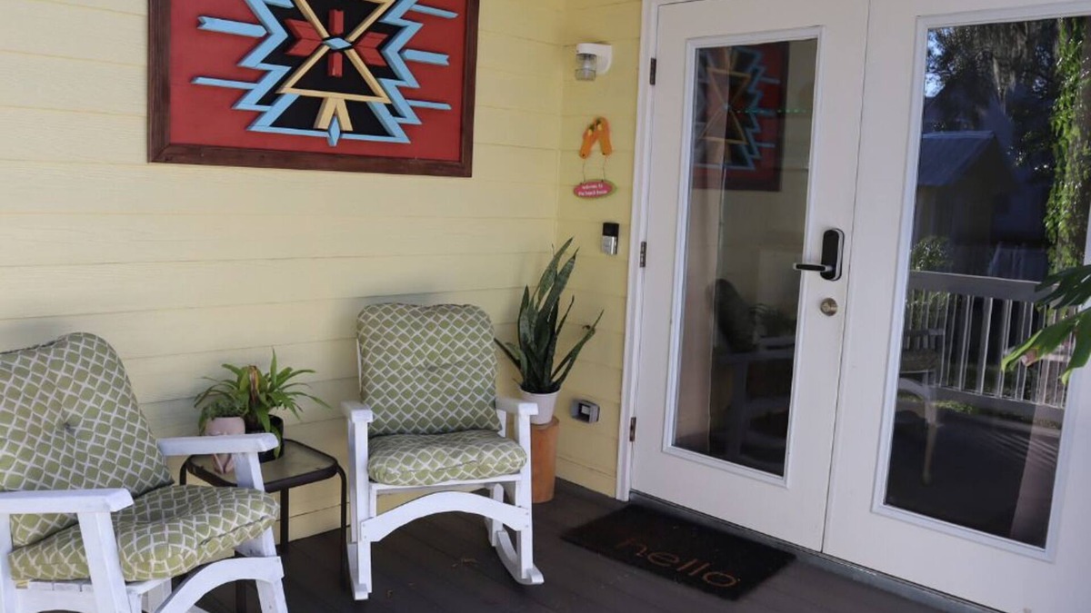 St. Augustine House | Great Location! Free Parking + Pet Friendly!