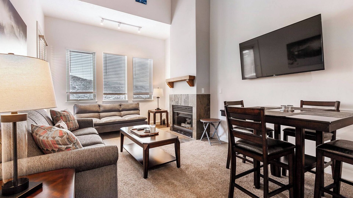 Kimball Junction Condo | Great Location Near Woodward Park City, Lots of Space, Freshly Updated