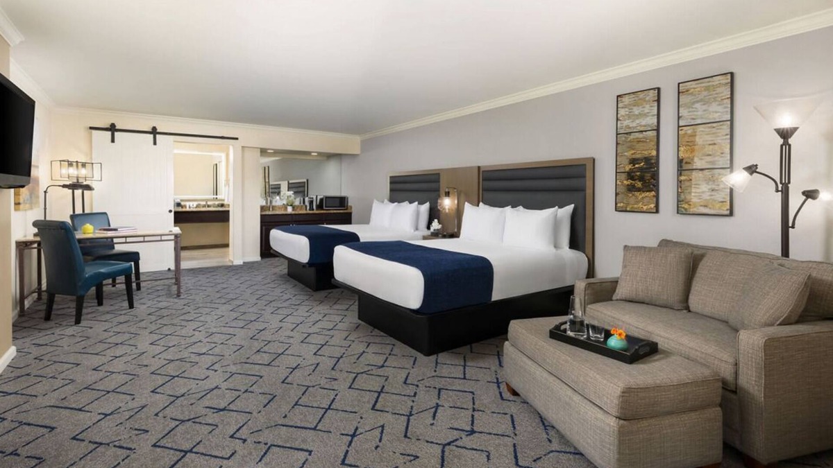South Scottsdale Resort | Great Location! 2 Awesome Units, Minutes to McCormick-Stillman Railroad Park