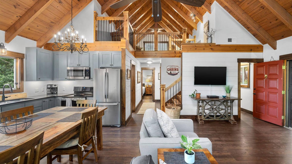 Lake Lure House | Great Location! Walk to Resort Amenities! Watch Golf from Deck! Pool Table!