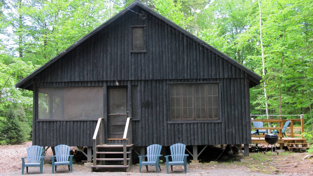 Belgrade Cabin | Great Pond- Rustic, charming Log Cabin