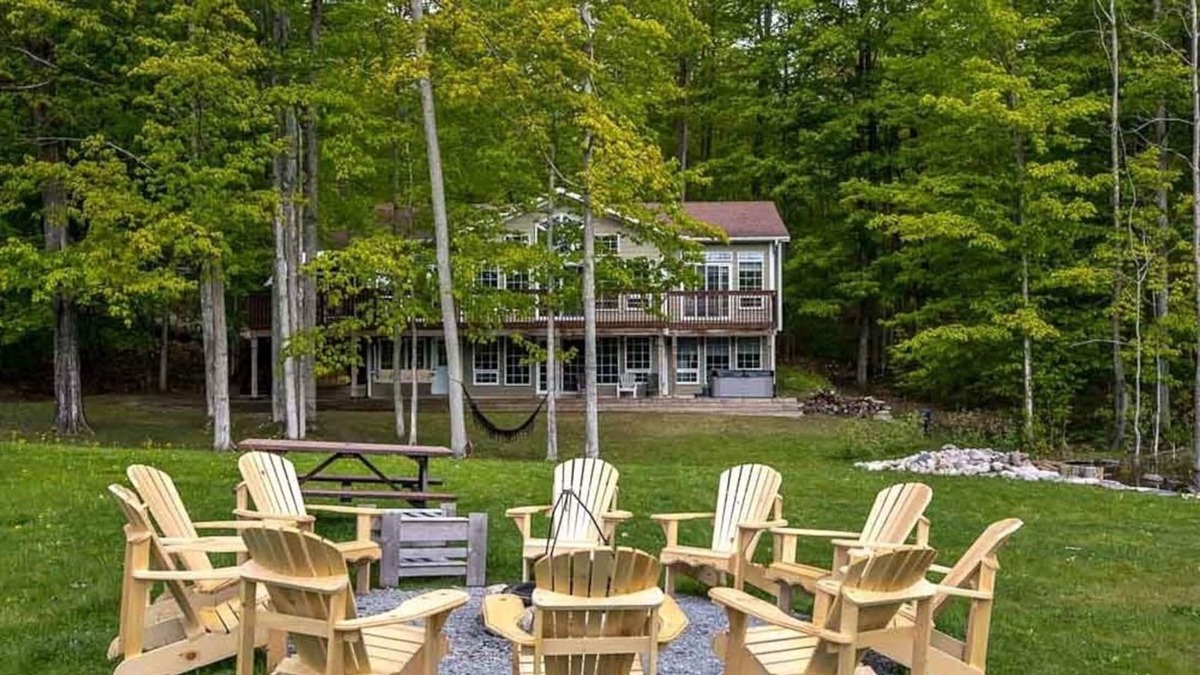 Tiny Cottage | Great Raccoon Lodge - Five Bedroom Cottage, Sleeps 10