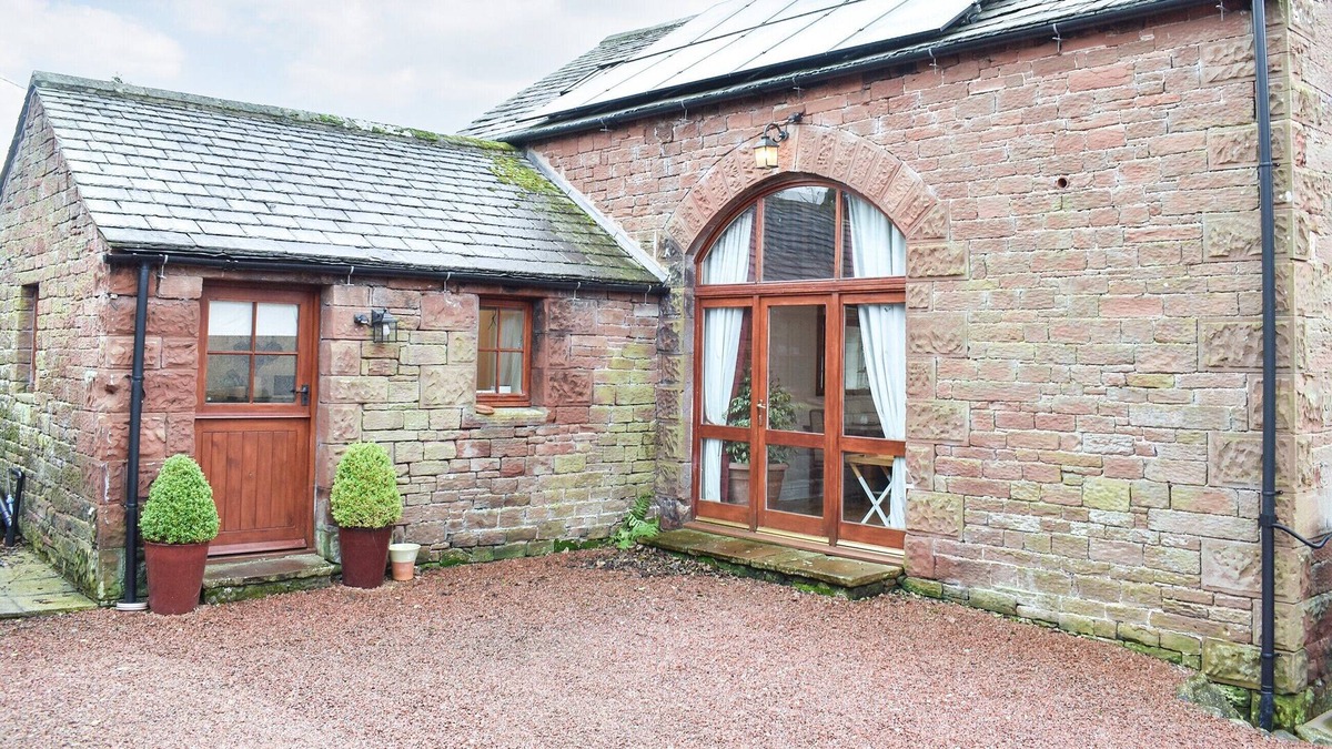 Melmerby Cottage | Great rural location away from the honey pot areas with lovely views of the countryside and up to th