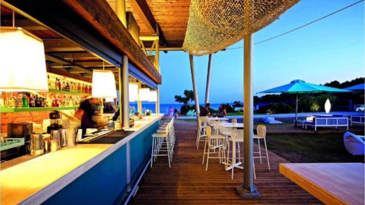 Ermionida House | Great sense of comfort and relaxation for friends, couples or families!