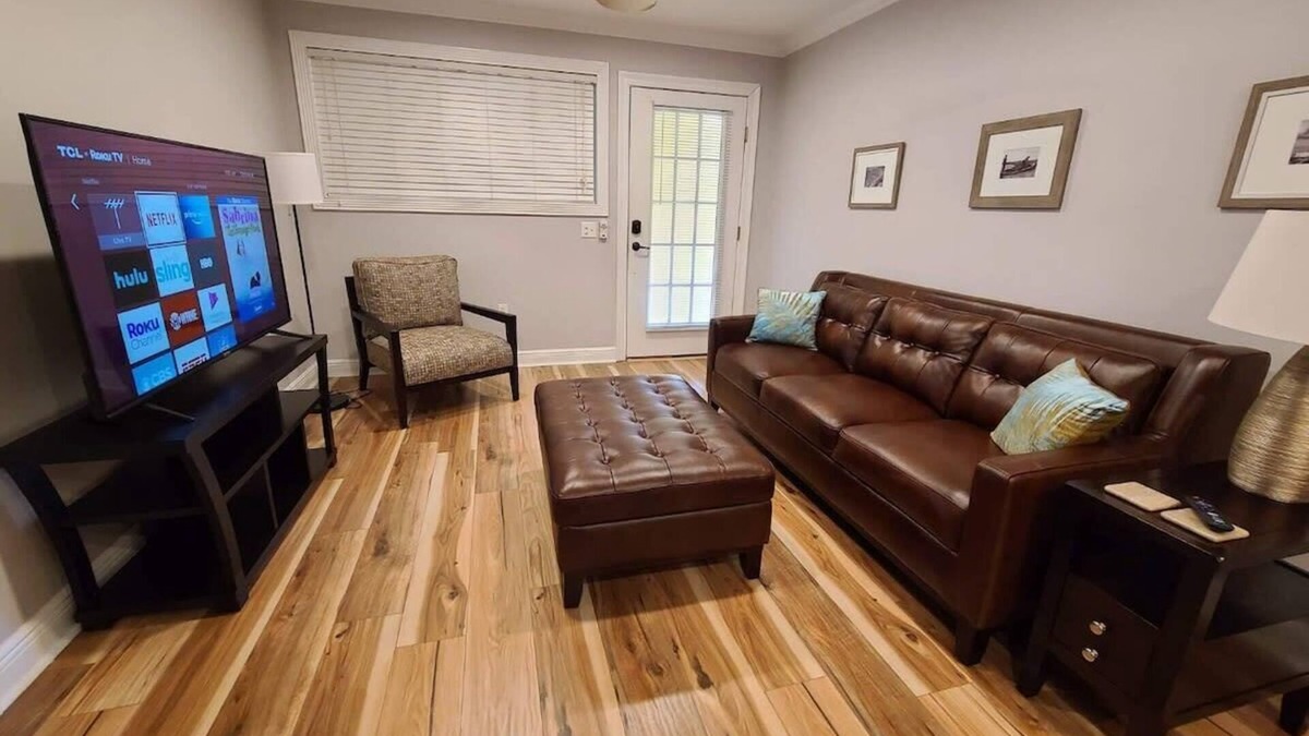 Highlands - Perkins Apartment | Great Spot near LSU and Mike the tiger