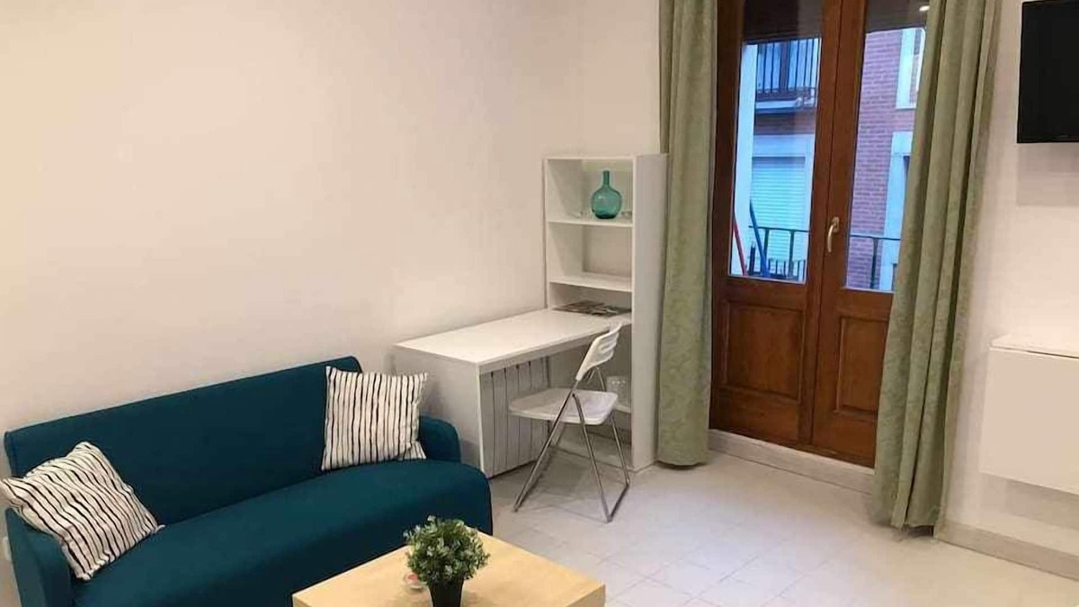 Golden Triangle of Art Apartment | Great stay in the Las Cortes Madrid