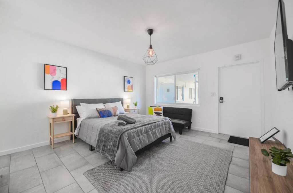Northeast Miami Apartment | Great Studio Residence 15 min from the beach