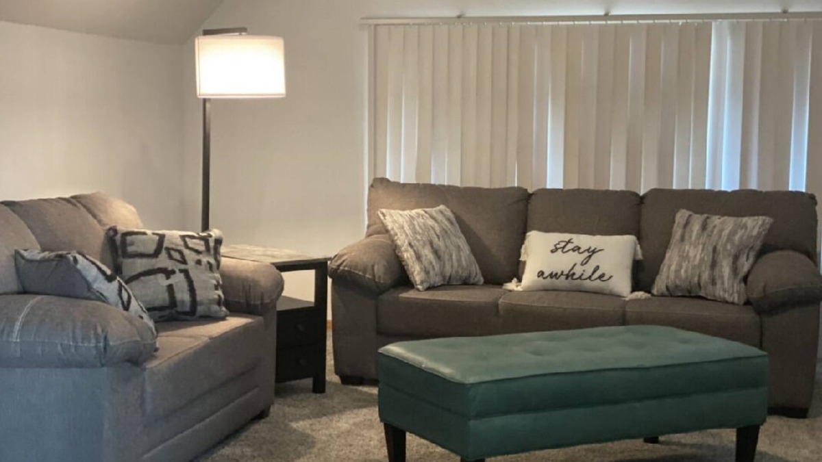 Milwaukee Apartment | Great Upper Apartment