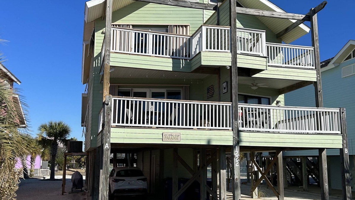 Gulf Shores House | Great value - 3 full baths, pool, tennis, deeded beach access