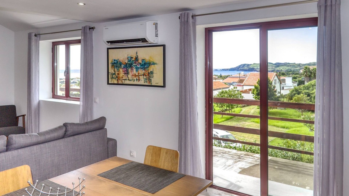 Praia da Vitoria Condo | Great View Apartment (AL)