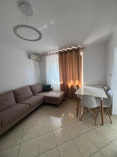 Orikum Apartment | Grediv Apartment Orikum