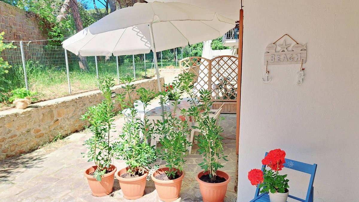 Castiglione della Pescaia Apartment | Greek Blue house by the sea, location Riva del Sole