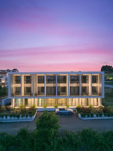 Kallithea Apartment | Greek Rooms 1