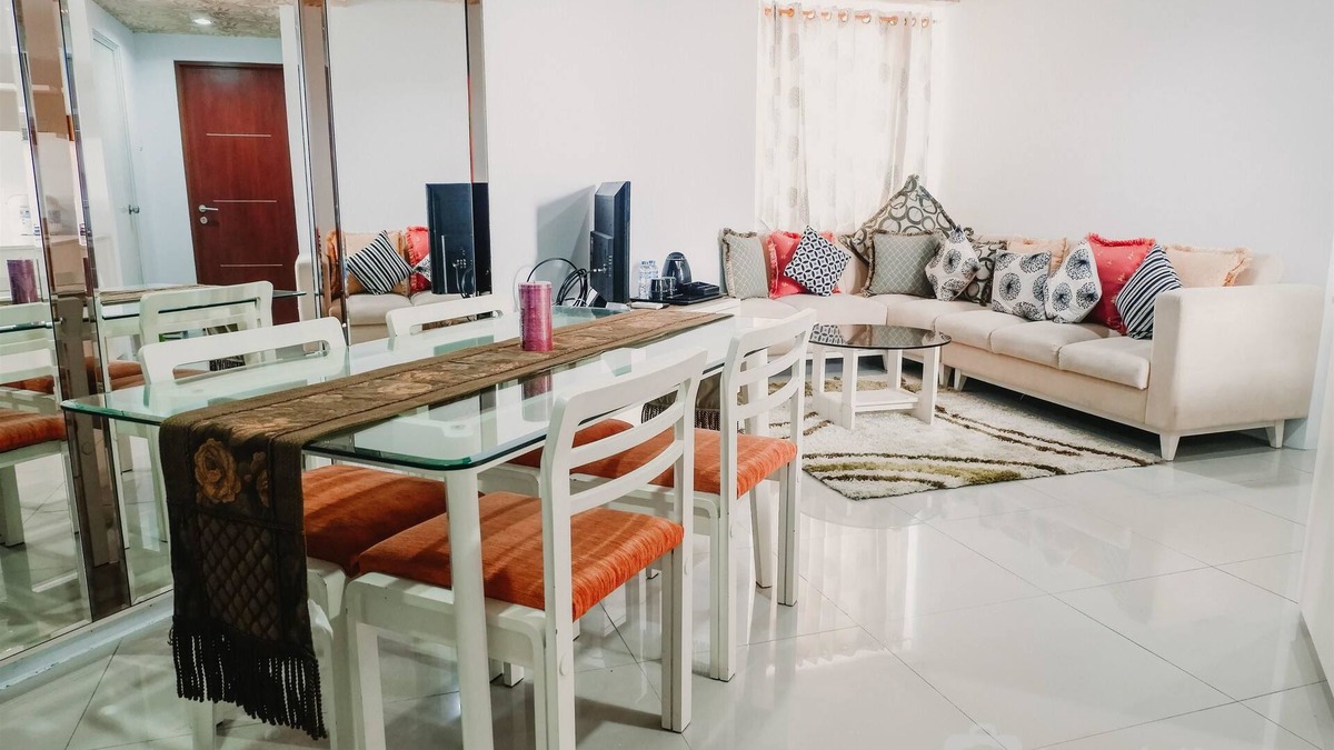 Chinatown Apartment | Green Central City Apartment near Shopping Centre