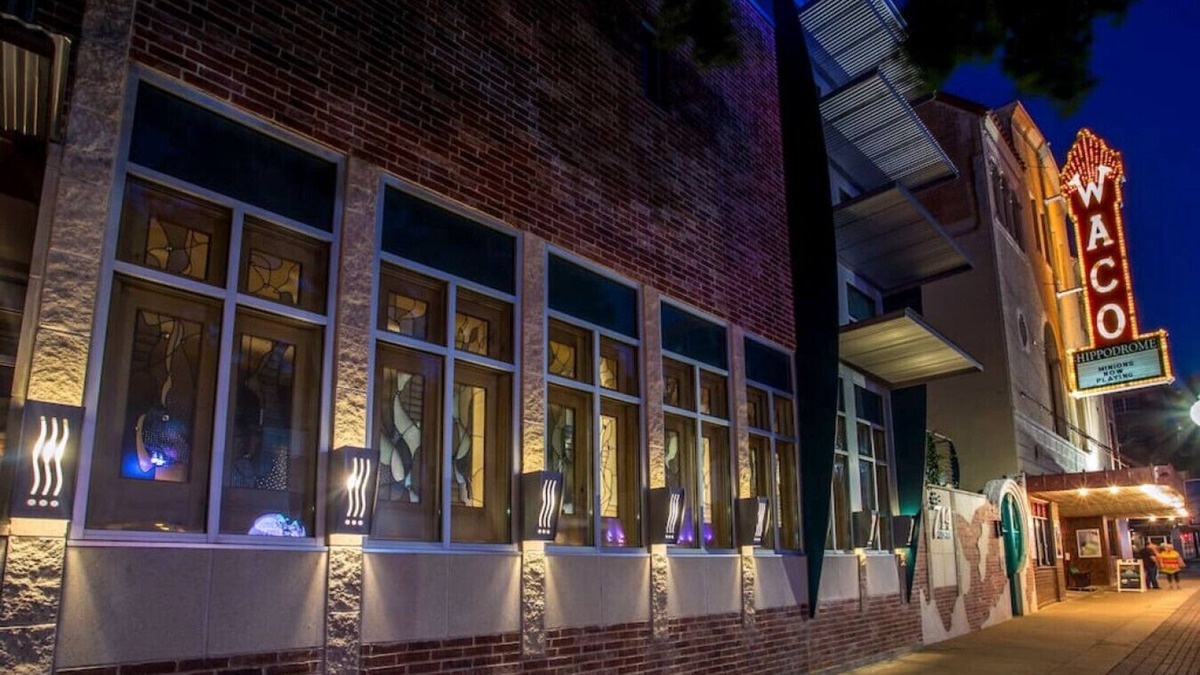 Brazos Apartment | Green Door Lofts-Tuna Loft, Silos/Downtown