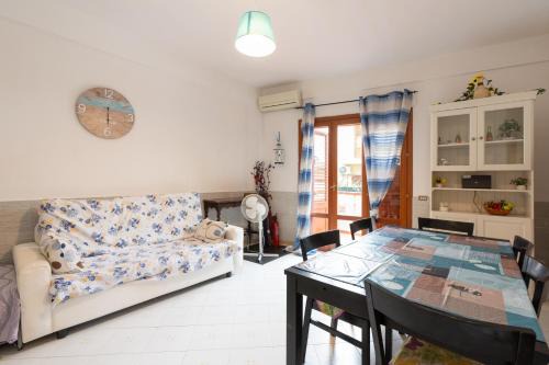 Macari House | Green House