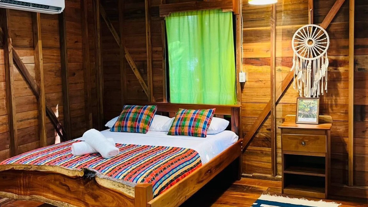 San Ignacio Cabin | Green Jay Cabin 1