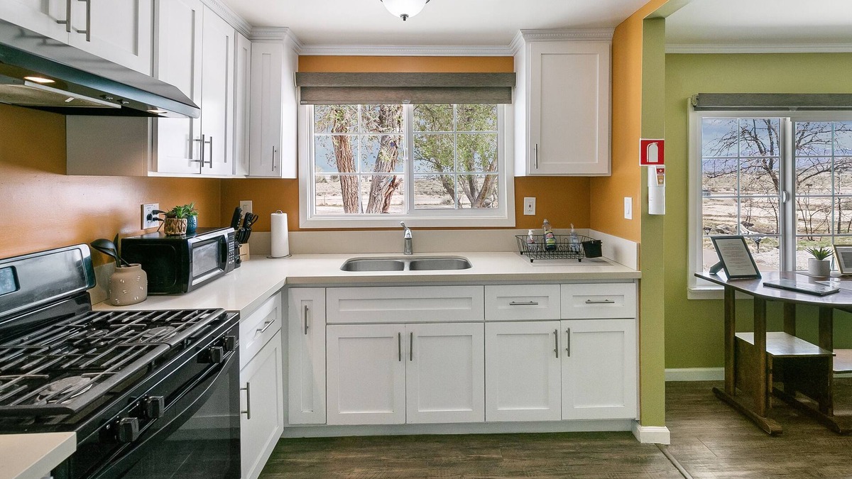 Lucerne Valley House | Green mailbox Green house