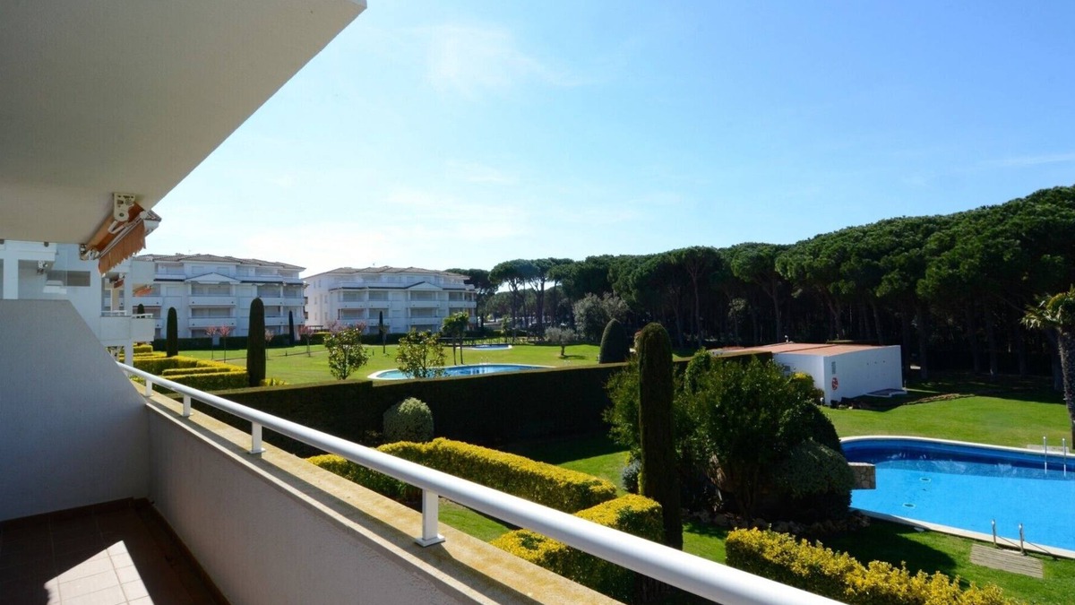 Pals Apartment | GREEN MAR D 202