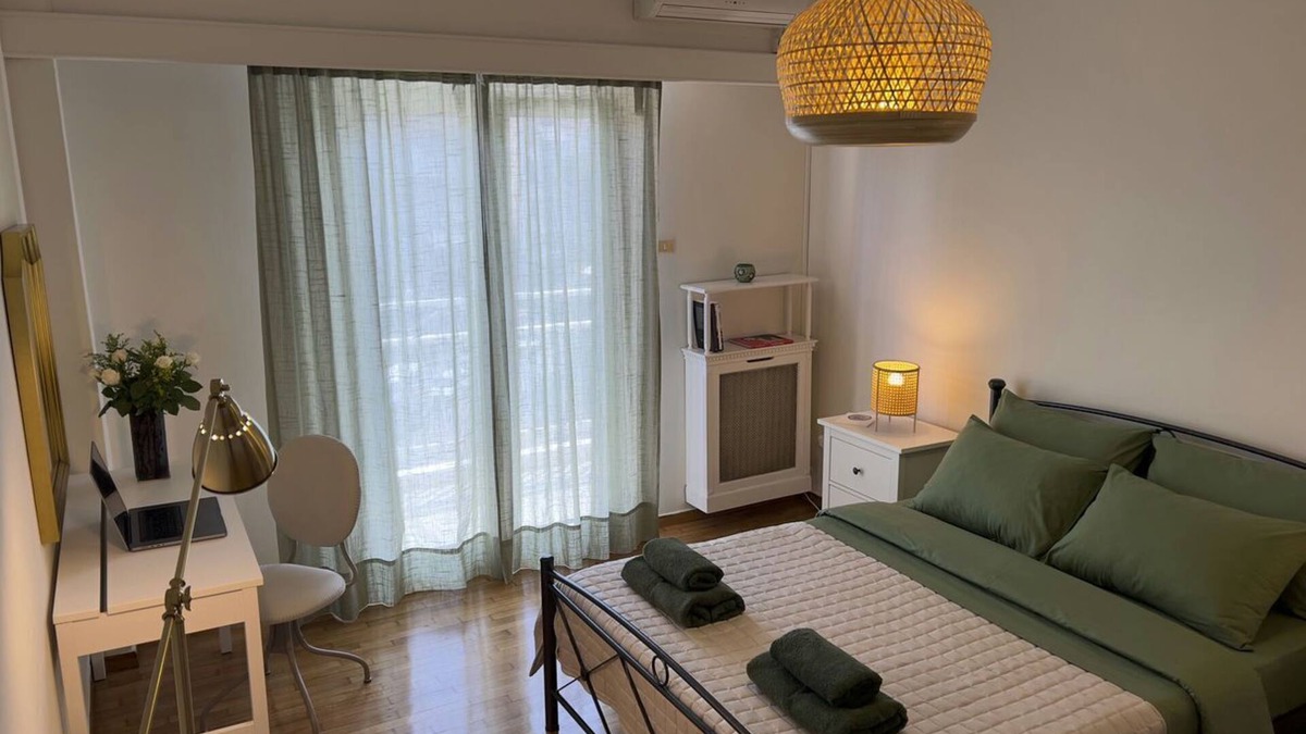 Ilisia Apartment | Green Oasis in the center of Athens