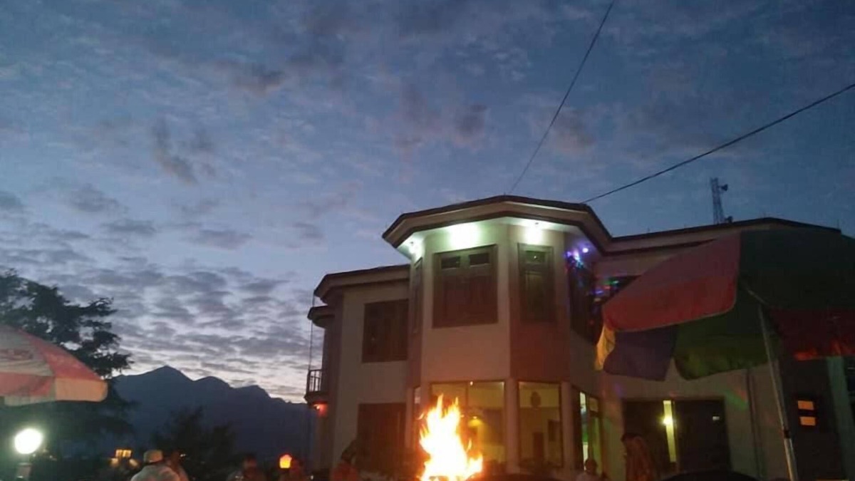 Shogran Hotel | Green Park Hotel Shogran