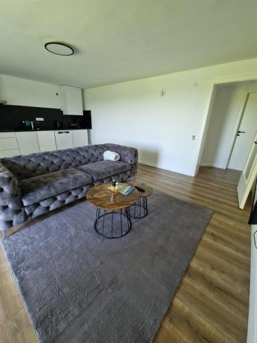 Hoehr-Grenzhausen Apartment | Green Sea