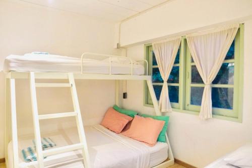 Chana Songkhram Hotel | Green Stay Bangkok - Eco Hotel Near Khaosan