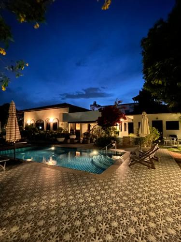 Ratsada House | Green View suite with private bathroom and kitchen
