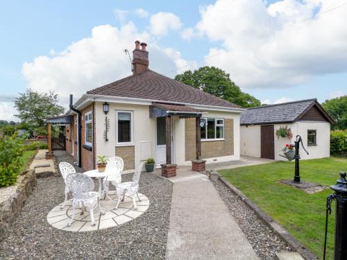 Farlow House | Greenacres