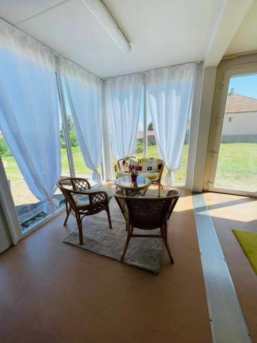 Bekecs Other | GreenPark Tiny House, Garden Terrace & Parking