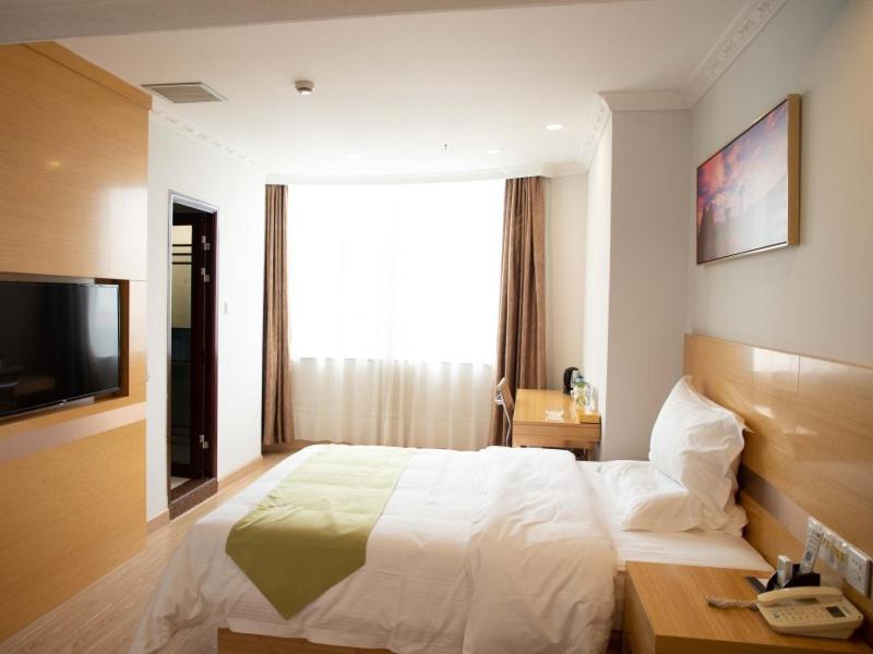 Nanhai Hotel | GreenTree Alliance Foshan Nanhai Pingzhou Yuqi Street Hotel