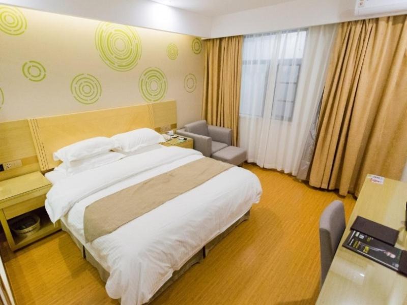Huashan District Hotel | GreenTree Inn Maanshan East Railway Station Oushang Supermarket Business Hotel