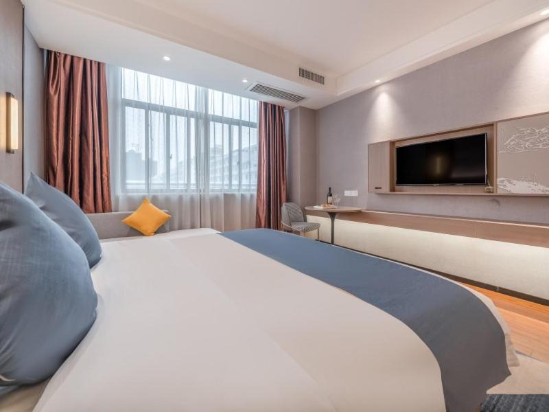 Yuzhou District Hotel | GreenTree Inn Yulin Hongjin Markey Yide