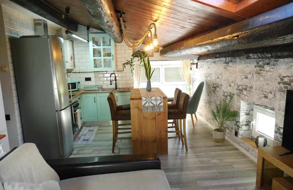 Tremp Apartment | Greta, apartament cèntric i amb encant