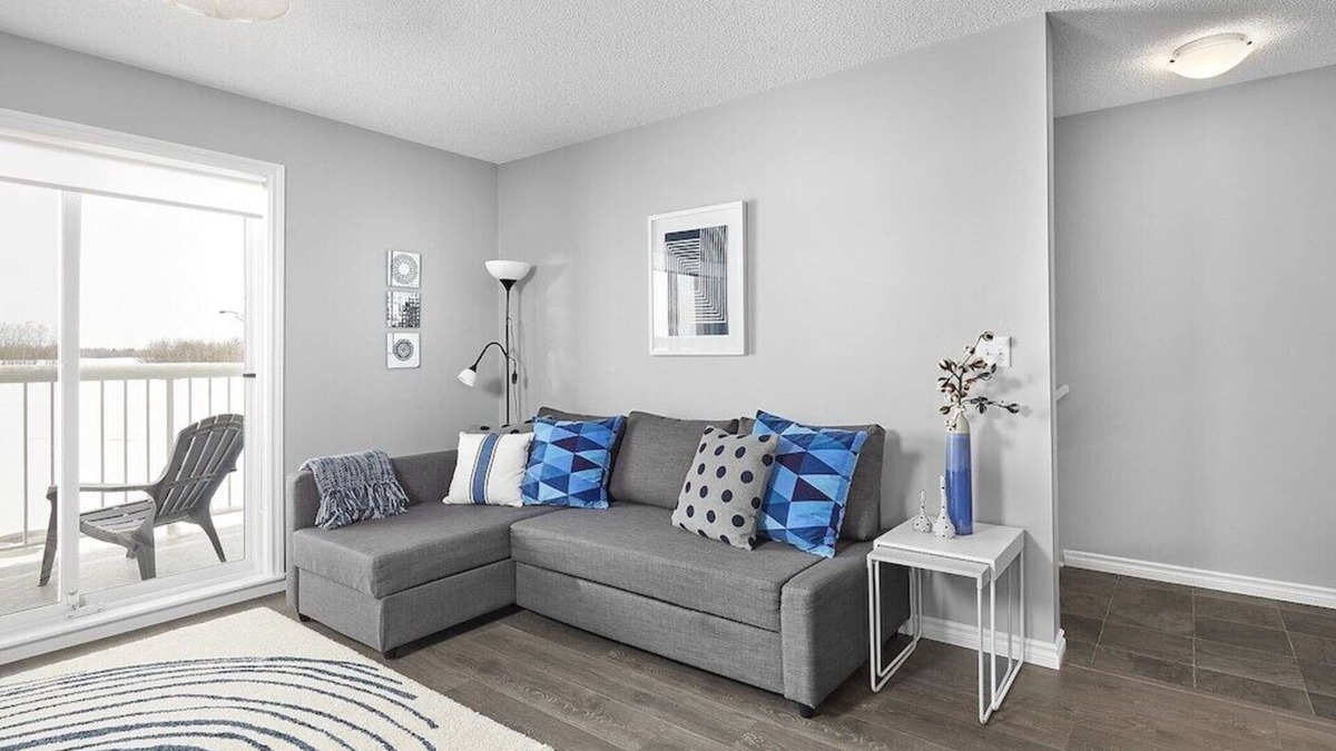 West Edmonton House | Grey Havens Laneway home w/garage, balcony, AC near WEM!