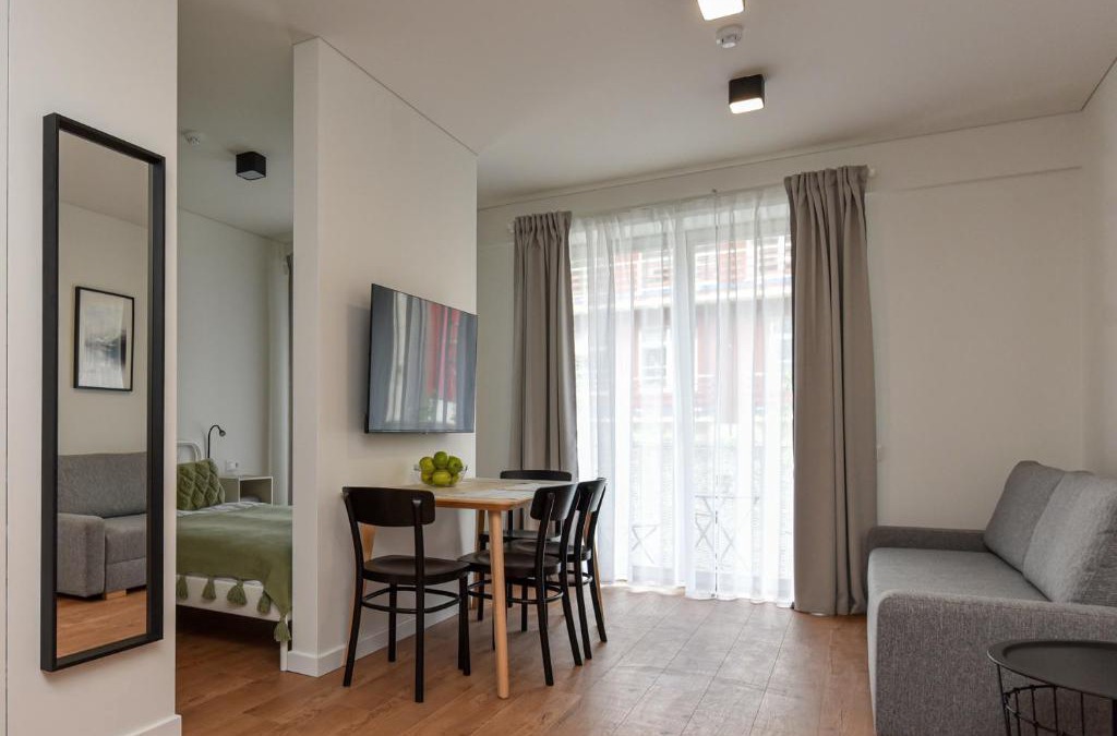 Juodkrante Apartment | Grey Hill