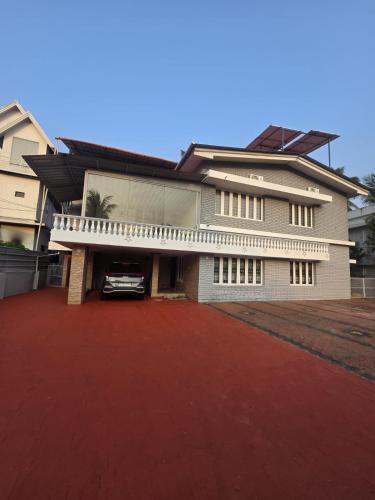 Kunduvara House | Grey Oasis