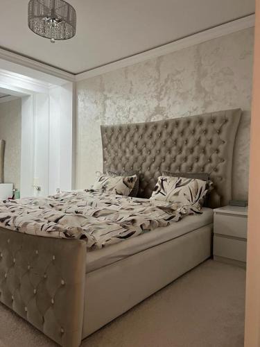 Kladovo Apartment | Greys Apartment