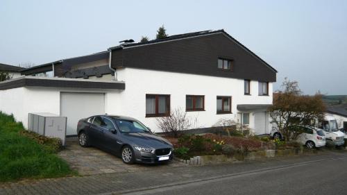 Duhren Apartment | Große Ferienwohnung Sinsheim-Dühren