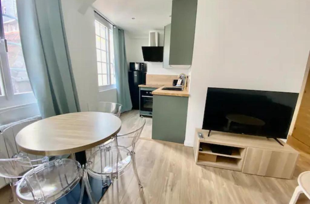 Quartier Vieux Marche-Cathedrale Apartment | Gros Horloge
