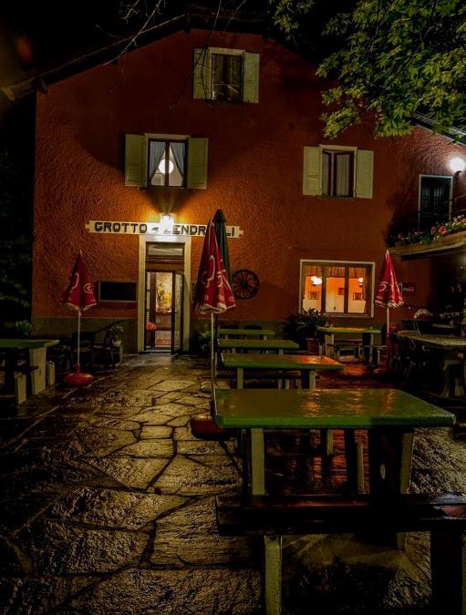 Roveredo Hotel | Grotto Zendralli