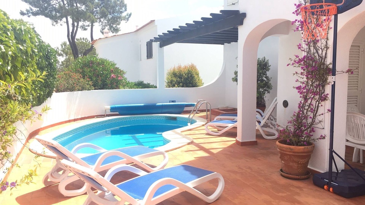 Vale do Lobo Apartment | Ground floor apartment with heatable plunge pool.
