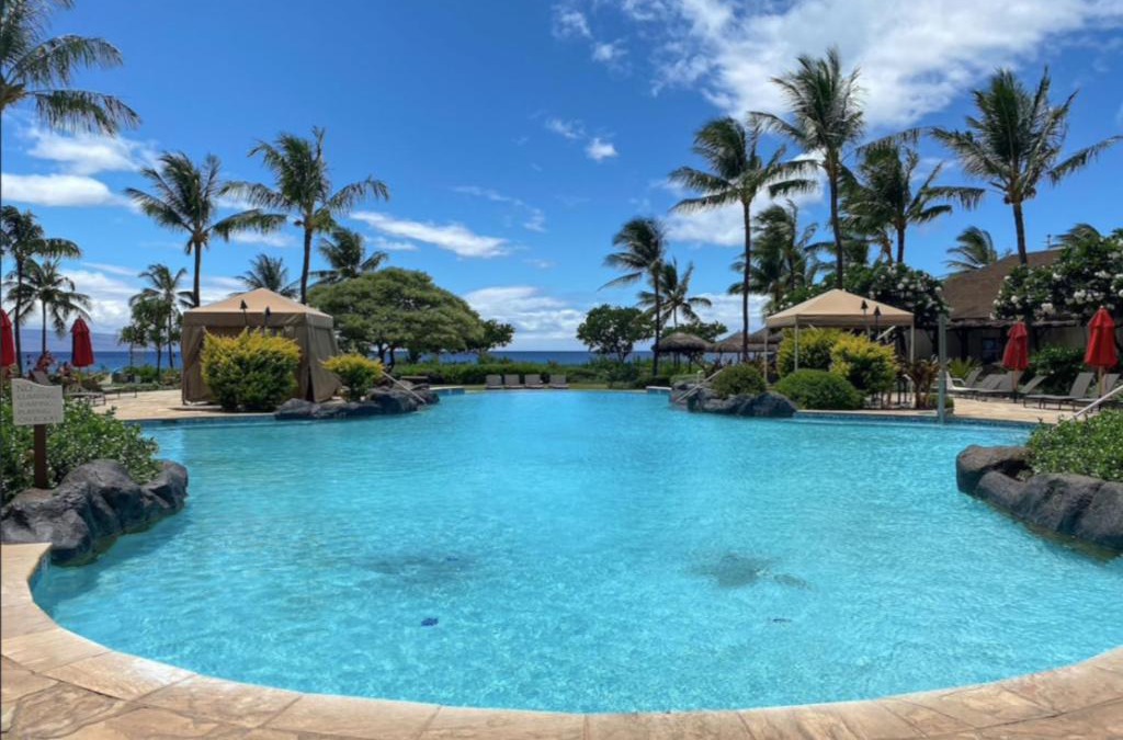 Honokowai Apartment | GROUND FLOOR DIRECT ACCESS with private outdoor yard space luxury resort condo