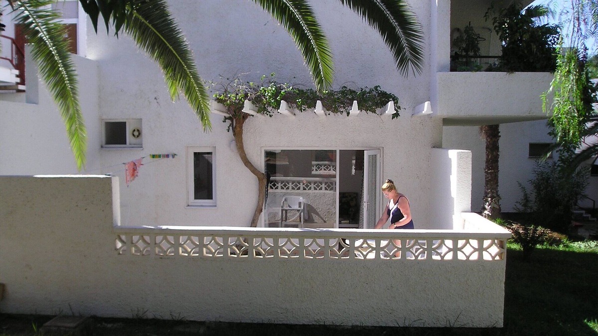 Arona Apartment | ground floor apartment with large terrace