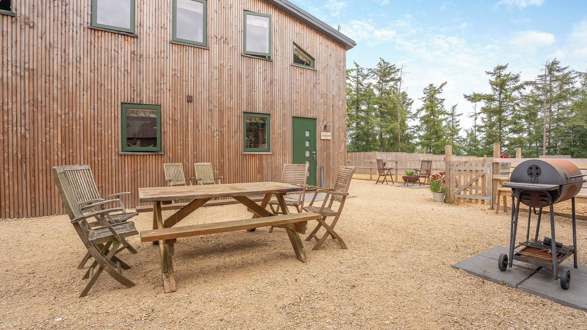 New Forest District Cottage | Ground Floor: nOpen plan living space.