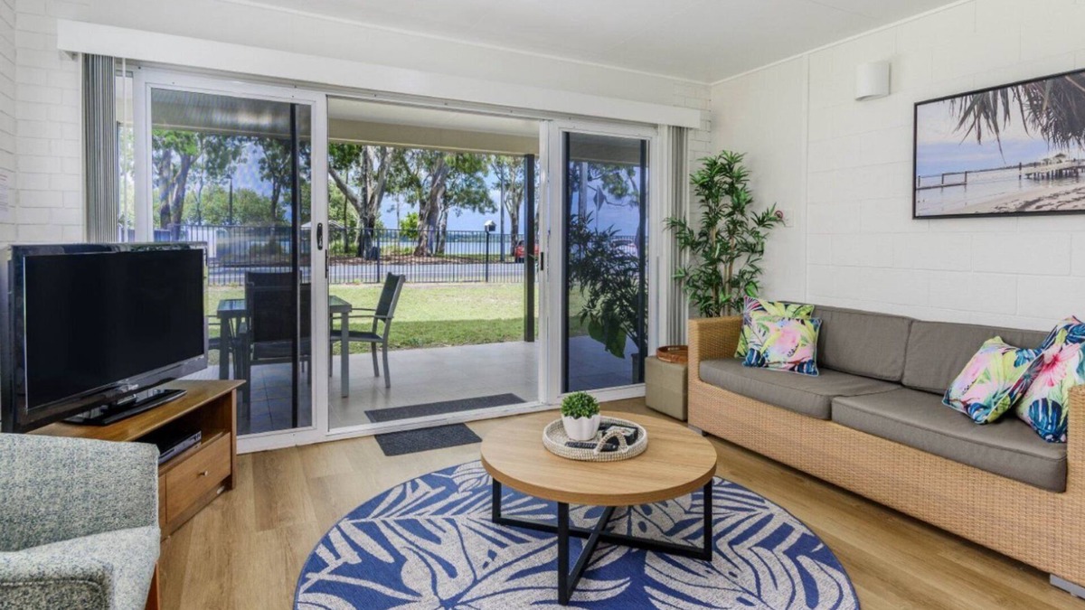 Bongaree Apartment | Ground Floor Unit with Spectacular Waterfront Views