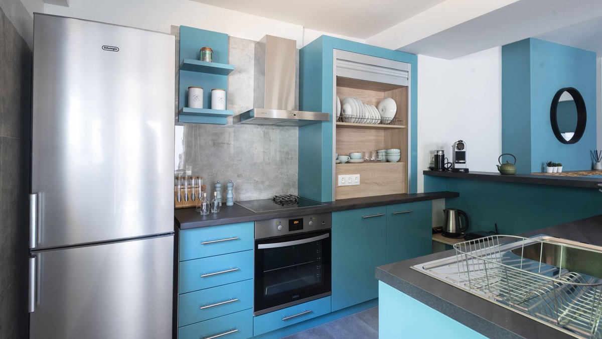 Kalamata House | GroundFloor Apartment w/Smallyard in the ❤ of Kalamata